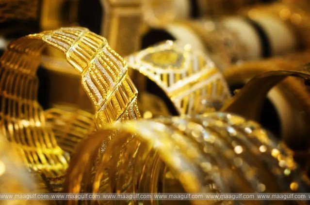 రాకెట్‌లా దూసుకెళ్తున్న బంగారం ధర..