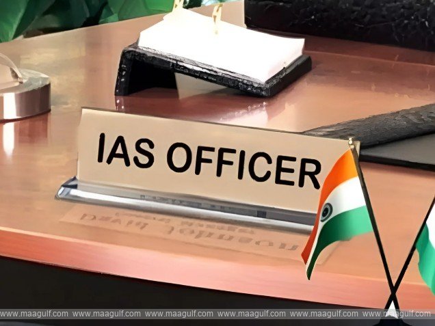 1 ఏపీలో భారీగా ఐఏఎస్ల బదిలీలు..