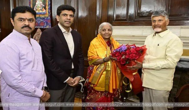 కేంద్ర ఆర్థిక మంత్రి నిర్మలా సీతారామన్‌తో సీఎం చంద్రబాబు భేటీ