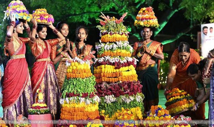 Hyderabad: Telangana\'s \'Bathukamma\' in Guinness Book