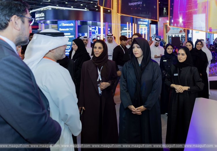 20 Latifa bint Mohammed visits GITEX Global