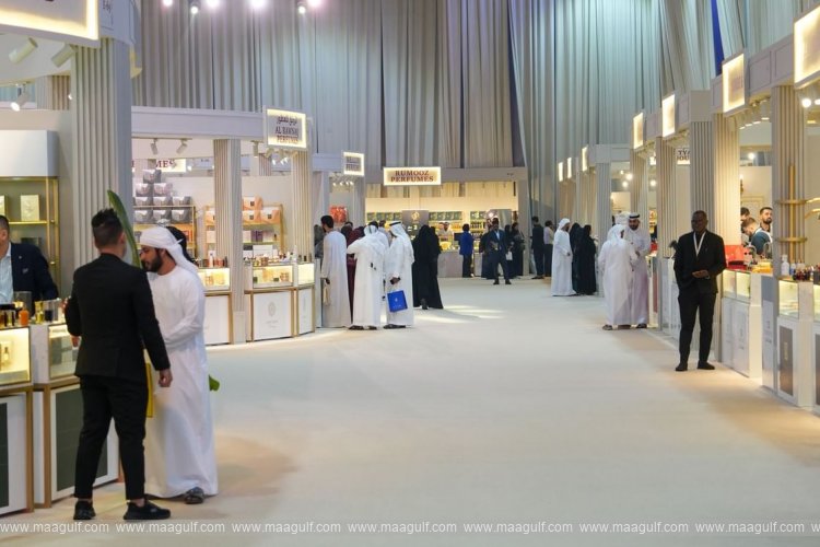 Emirates Perfumes and Oud Exhibition attracts thousands with exclusive promotions