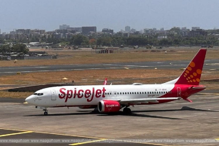 SpiceJet shocked Dubai-Delhi passengers..!!
