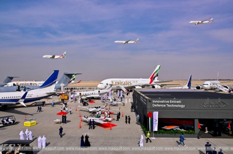 The Emirates A350 makes its flypast debut at the 2025 Dubai Airshow