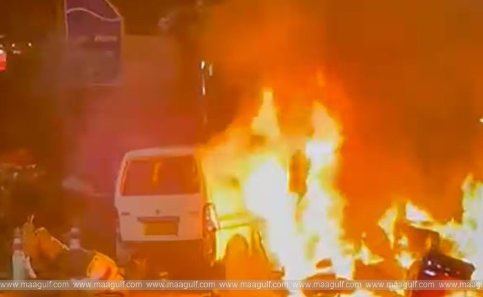 Massive explosion in Delhi..11 people killed, dozens injured