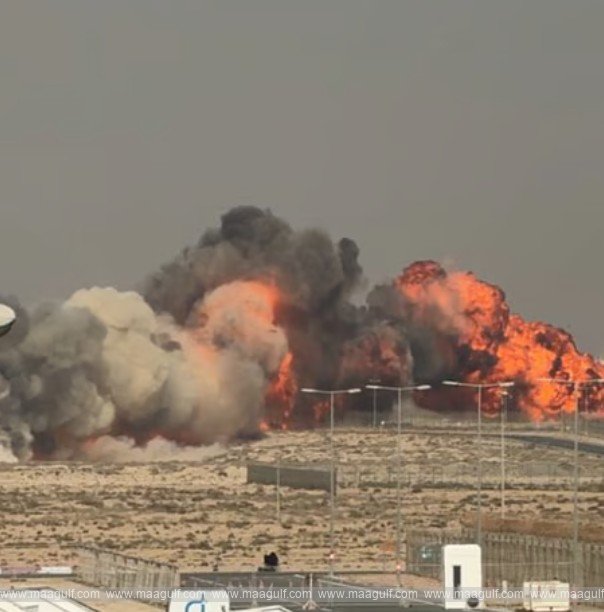 దుబాయ్ ఎయిర్ షో: కుప్పకూలిన భారత్ కు చెందిన తేజస్ యుద్ధవిమానం