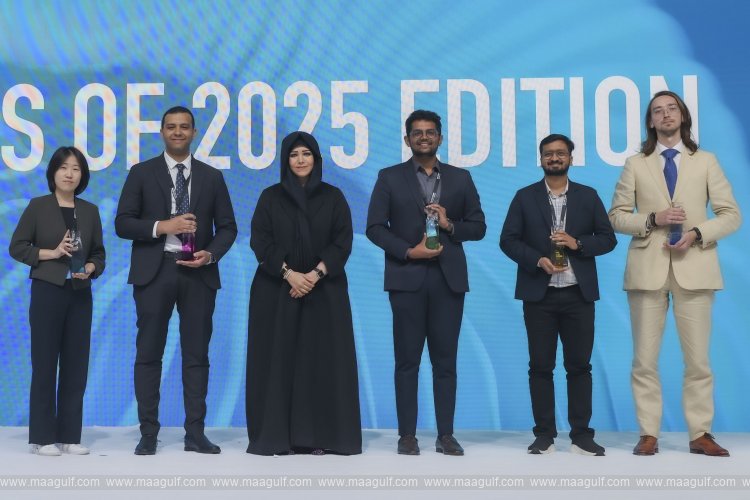 Latifa bint Mohammed honours five outstanding student innovators during ‘Dubai Future Solutions