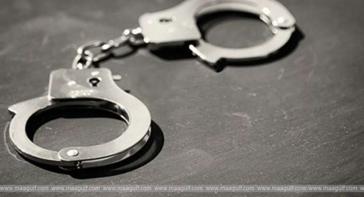 ముసుగు ధరించి అల్లర్లు..పలువురు అరెస్ట్..!!