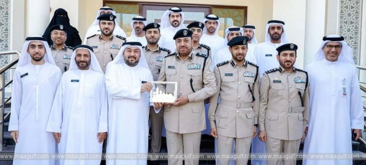 Sharjah Police, Wadi Al Helo Council discuss community security