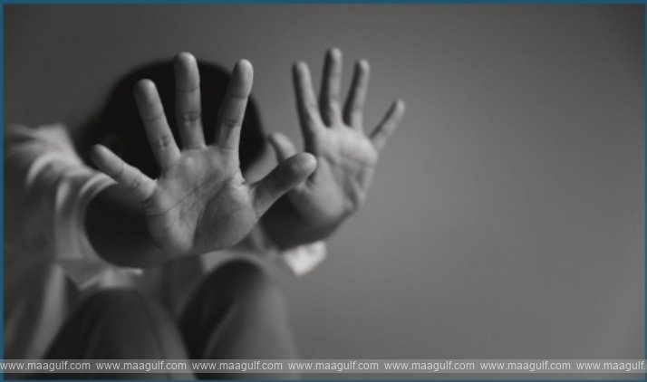 ఆన్‌లైన్‌లో మైనర్ పై లైంగిక వేధింపులు..వ్యక్తి అరెస్టు..!!