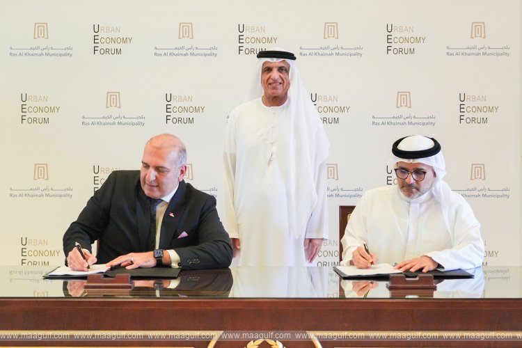 RAK Ruler witnesses MoU signing between RAK Municipality, Urban Economy Forum