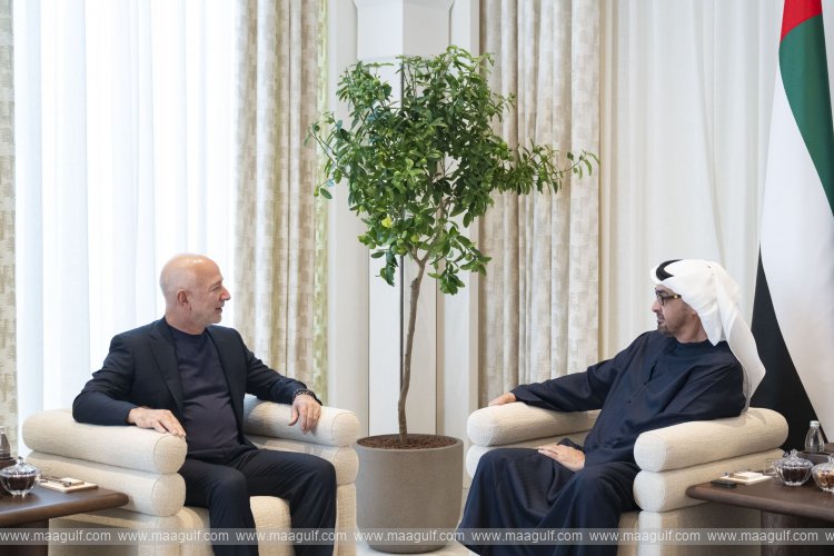 UAE President receives Amazon Founder & Executive Chairman