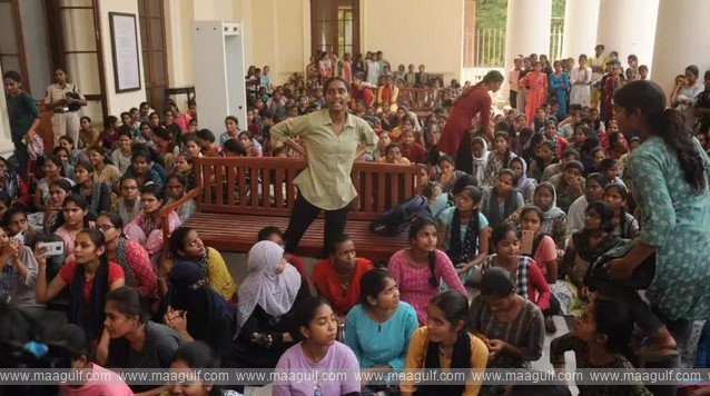 కోఠి ఉమెన్స్ కాలేజీలో వేధింపులు..