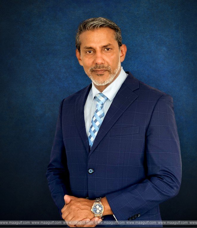 Prolonged Driving Is Triggering Early Knee Problems, Leading Dubai Doctor Warns