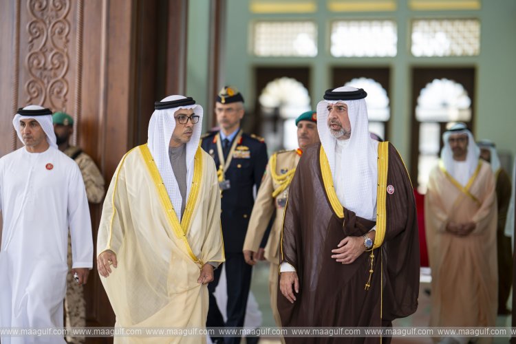 Mansour bin Zayed arrives in Bahrain to participate in 46th GCC Summit
