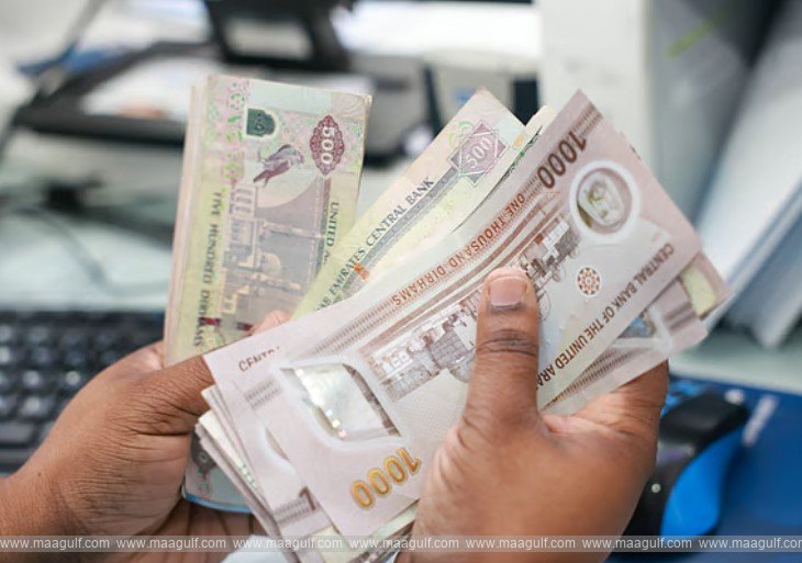 భారత్ కు మూడు రెట్లు డబ్బు పంపుతున్న యూఏఈ నివాసితులు..!!