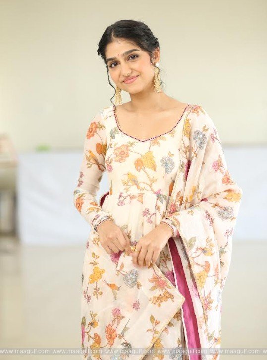 హీరోయిన్ అనస్వర రాజన్ తో మాగల్ఫ్ ముఖాముఖీ