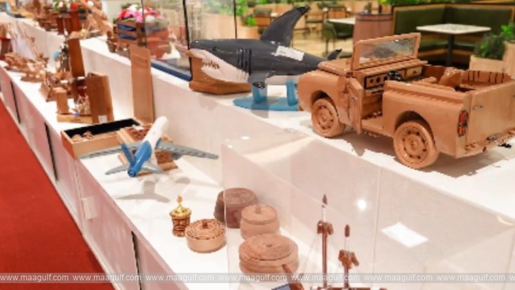 మస్కట్‌లో ఖైదీల ఉత్పత్తుల ప్రదర్శన పై ప్రశంసలు..!!