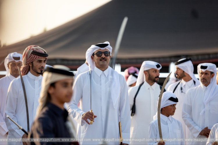 ఖతార్ అర్దాలో ఆకట్టుకున్న అమీర్..!!