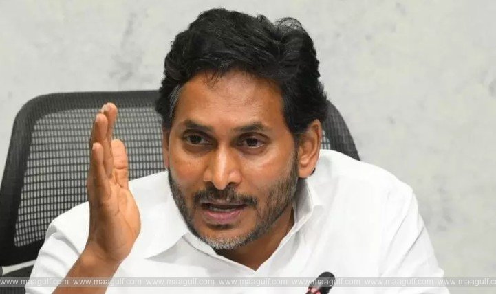 40 మంది సభ్యులతో గవర్నర్‌ను కలవనున్న జగన్