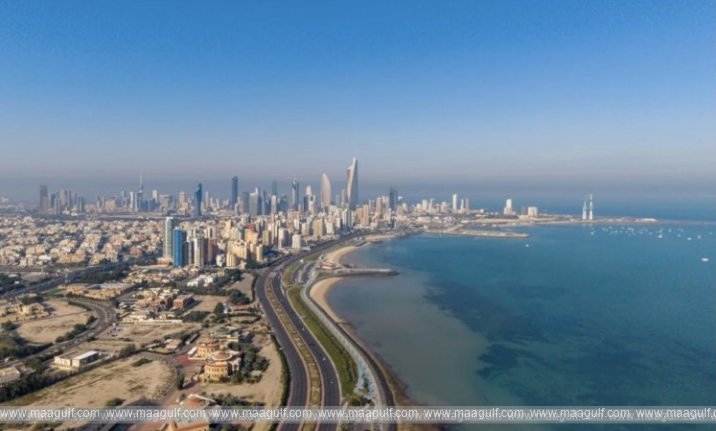 కువైట్ లో దుమ్ముతో కూడిన గాలులు, చిరు జల్లులు..!!