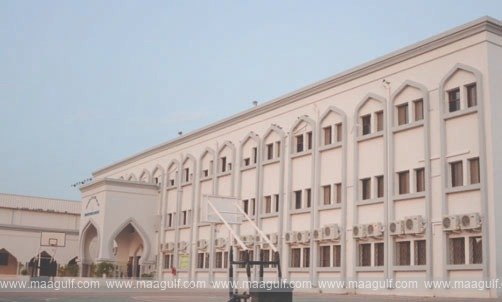 స్కూల్ పిక్నిక్‌లో స్టేల్ ఫుడ్.. పేరెంట్స్ ఫైర్..!!