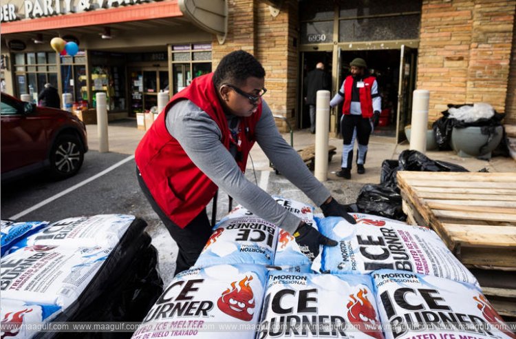 America is shaking... 15 states declare emergency