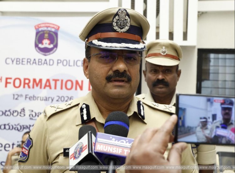 కమ్యూనిటీ పోలీసింగ్’ ద్వారా ప్రజలతో మమేకం: సైబరాబాద్ సీపీ డాక్టర్ రమేష్