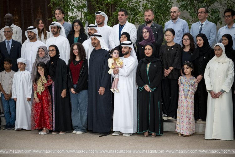 UAE President receives delegation from Abu Dhabi Stem Cells Center and Yas Clinic