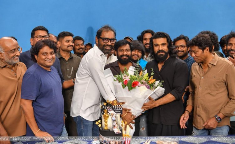 రామ్ చరణ్ సమక్షంలో ఘనంగా దర్శకుడు బుచ్చి బాబు సానా బర్త్‌డే సెలబ్రేషన్స్