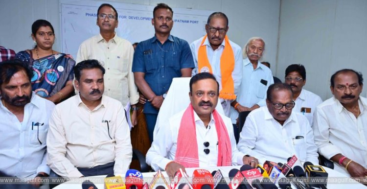 MP Balashowry inspects the work at the international port