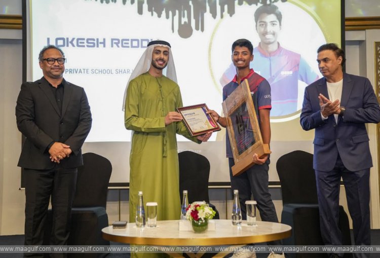 Robin Singh Announces RSR Cricket Scholarships in Dubai, Young Talents Felicitated by Sheikh Ali