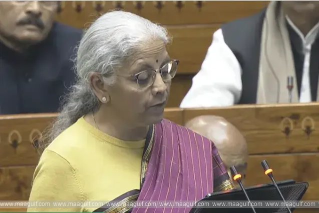 విదేశీ ప్రయాణాలు చౌక.. TCS 2 శాతానికి తగ్గింపు