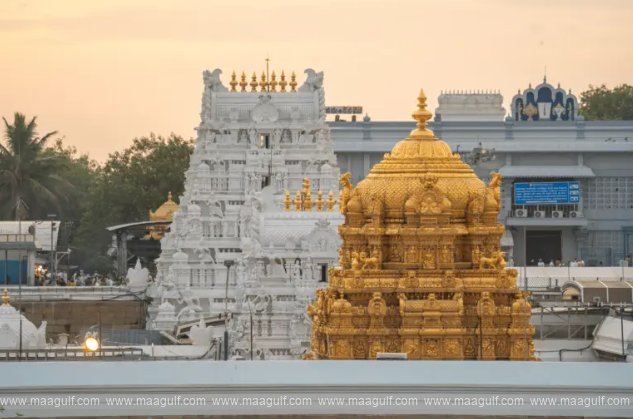 తిరుమల: తెరచుకున్న బంగారు డాలర్ల అమ్మకాల కౌంటర్