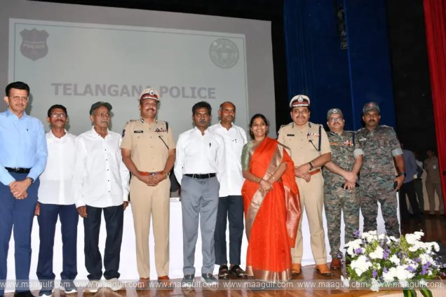 తెలంగాణ: డీజీపీ ఎదుట లొంగిపోయిన నలుగురు అగ్రనేతలు