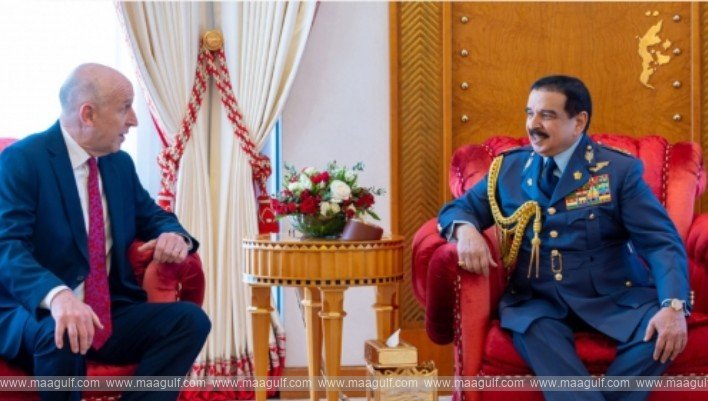 ప్రాంతీయ భద్రత పై కింగ్ హమద్, యూకే రక్షణ మంత్రి చర్చలు..!!