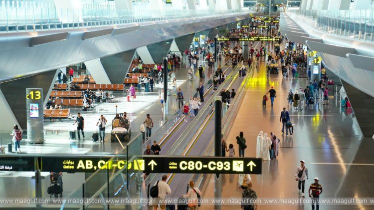 అన్ని ఎంట్రీ వీసాలను ఒక నెల పాటు పొడిగించిన ఖతార్..!!