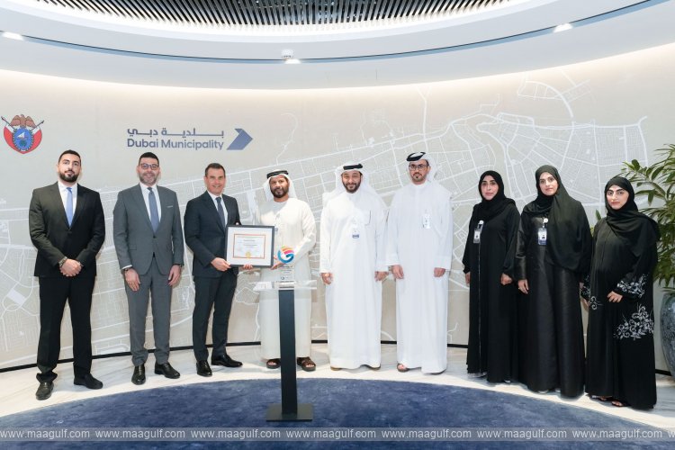 Dubai Municipality receives international accreditation as best government entity in innovation