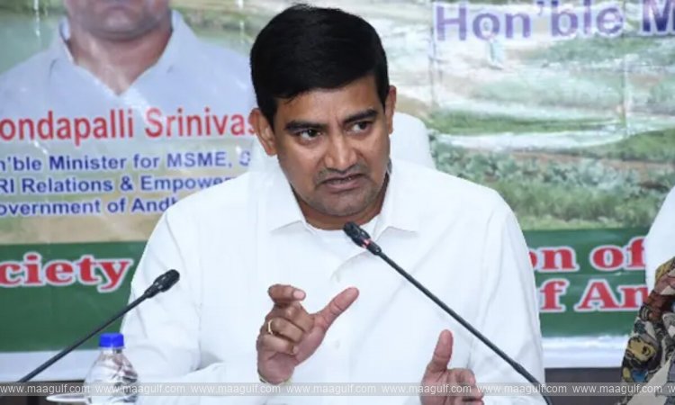 గల్ఫ్ దేశాల్లో చిక్కుకున్న తెలుగు వారి కోసం చర్యలు: మంత్రి కొండపల్లి శ్రీనివాస్