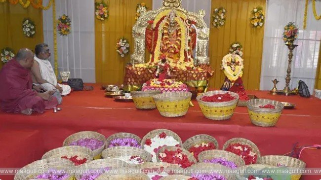 ఇంద్రకీలాద్రి వసంతోత్సవాలకు పోటెత్తిన భక్తులు