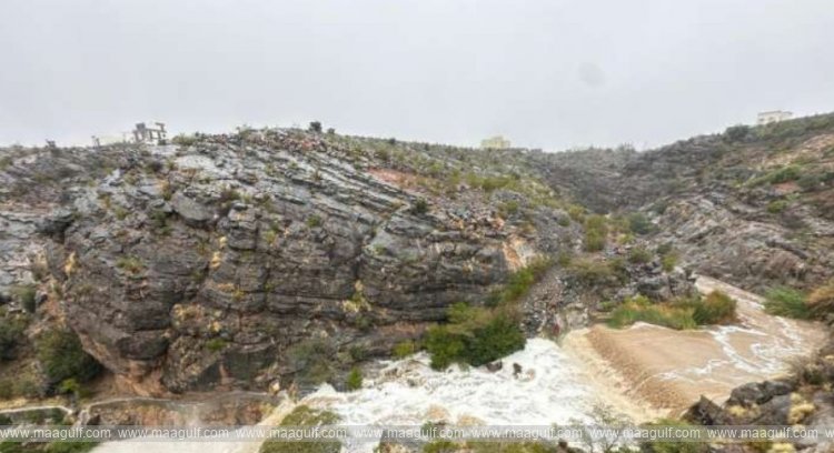అల్ జబల్ అల్ అఖ్దర్, రుస్తాక్ విలాయత్‌లలో భారీ వర్షాలు..!!