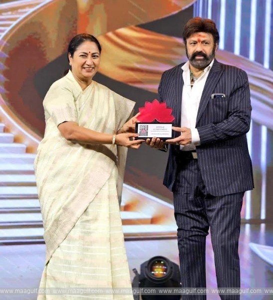 బాలకృష్ణకు అరుదైన గౌరవం- లైఫ్‌ టైమ్ అచీవ్‌మెంట్ అవార్డు ప్రదానం
