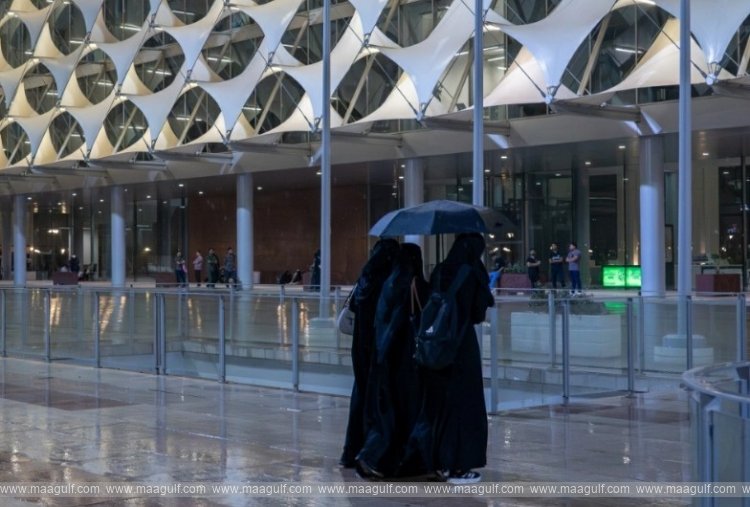 సౌదీ అరేబియా వ్యాప్తంగా భారీ వర్షాలు.. అలెర్ట్ జారీ..!!