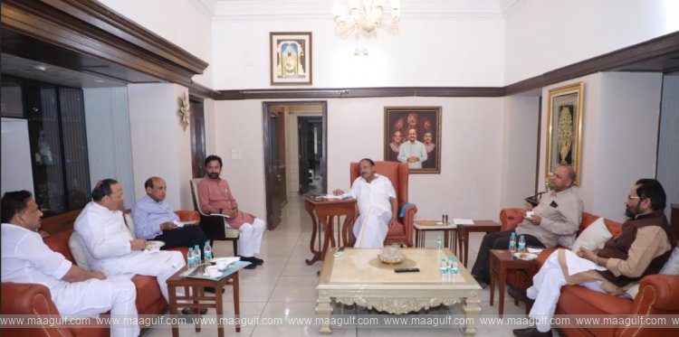 Atal Ji\'s ideals should be passed on to future generations: Venkaiah Naidu