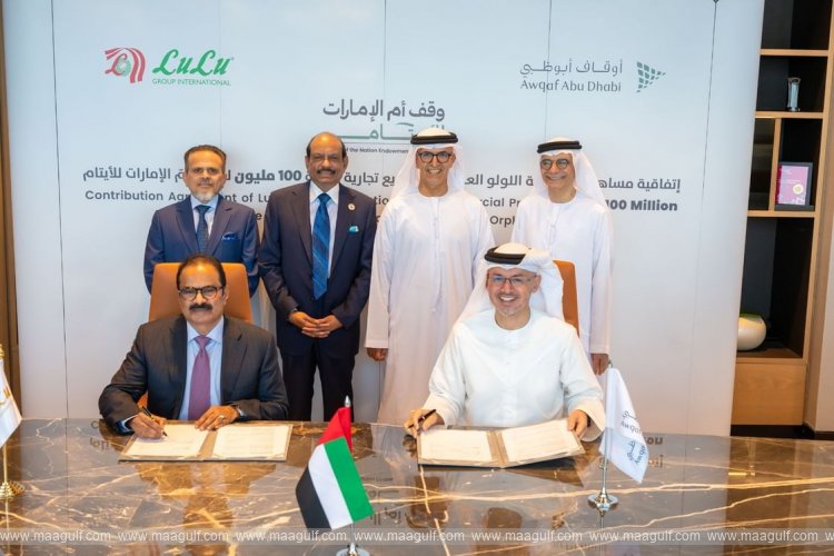 Awqaf Abu Dhabi signs AED100 million agreement with LuLu Group International