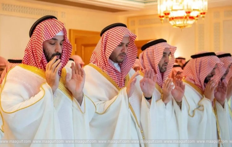 మక్కాలోని గ్రాండ్ మసీదులో క్రౌన్ ప్రిన్స్ ఈద్ ప్రార్థనలు..!!