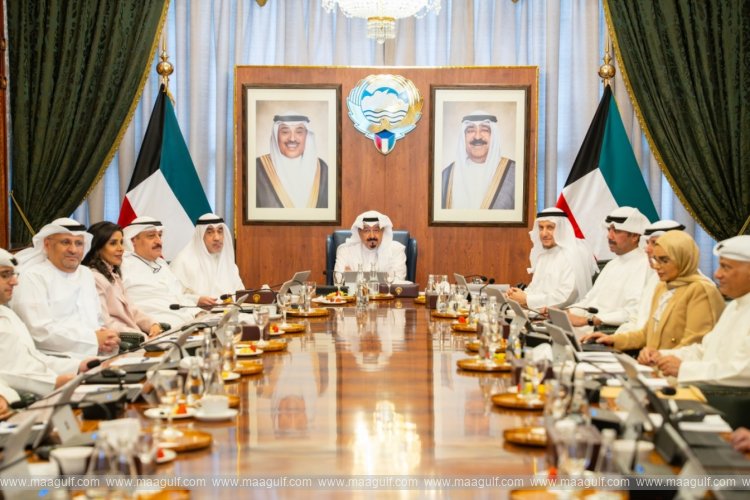 Kuwait cabinet reviews security readiness, urges public to avoid rumours