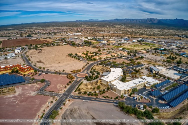 Two killed in plane crash at Arizona airport