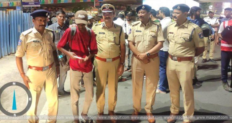 Let\'s reach our destination safely: Cyberabad CP Dr. M. Ramesh