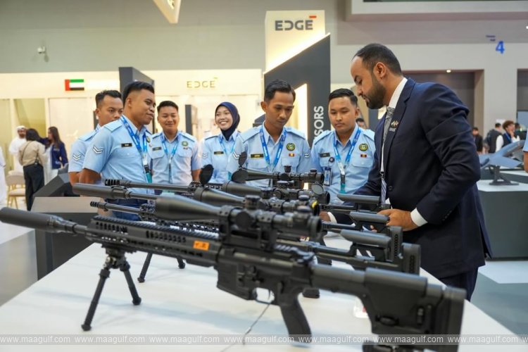 UAE Pavilion showcases diverse exhibits, attracts high-level delegations on opening day of DSA 2026